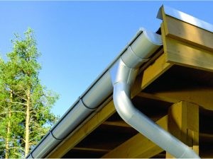 Žlebovi za streho – vrste, materiali in pravilna izbira