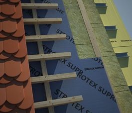 Paropropustna folija za strehe – sekundarna kritina